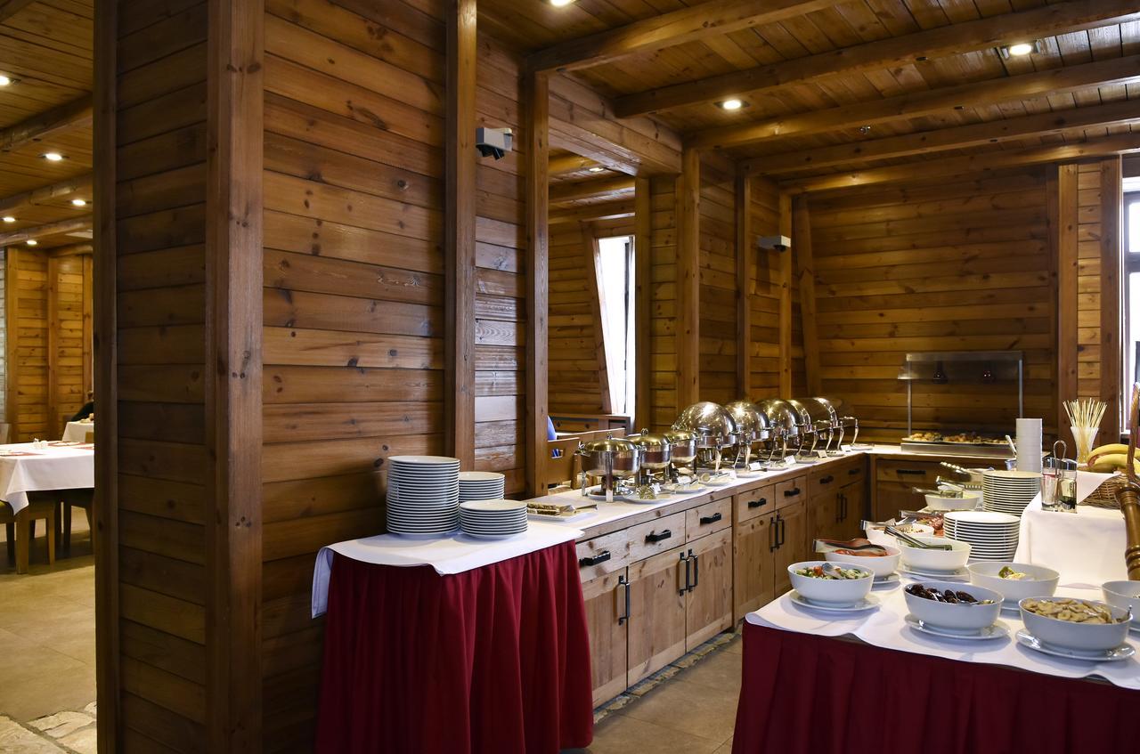Four Points By Sheraton Kolasin Exterior photo