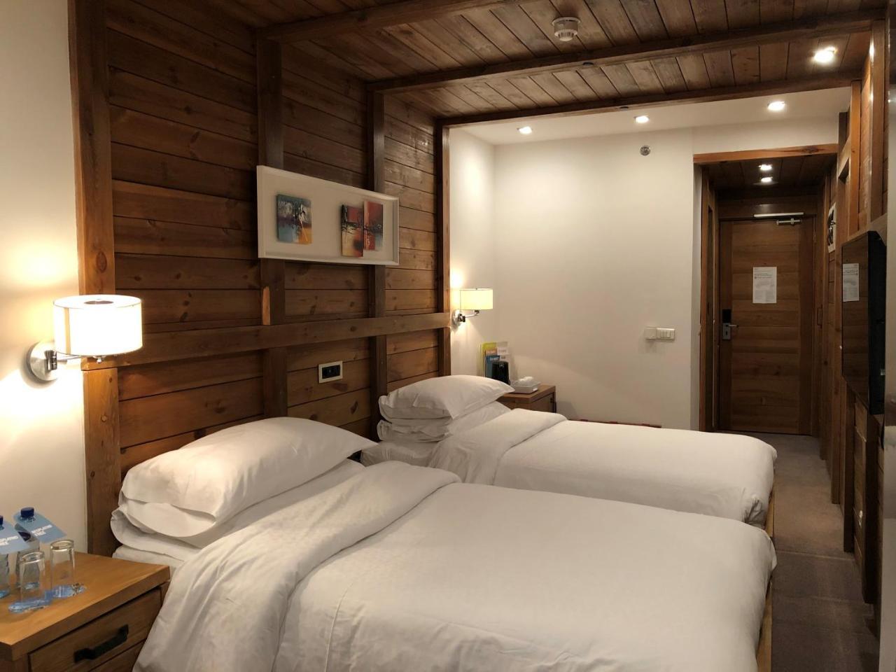 Four Points By Sheraton Kolasin Exterior photo