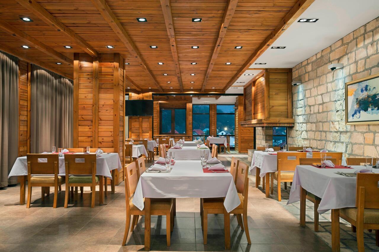 Four Points By Sheraton Kolasin Exterior photo